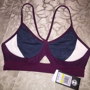 **NWT** Under Armour Sports Bra